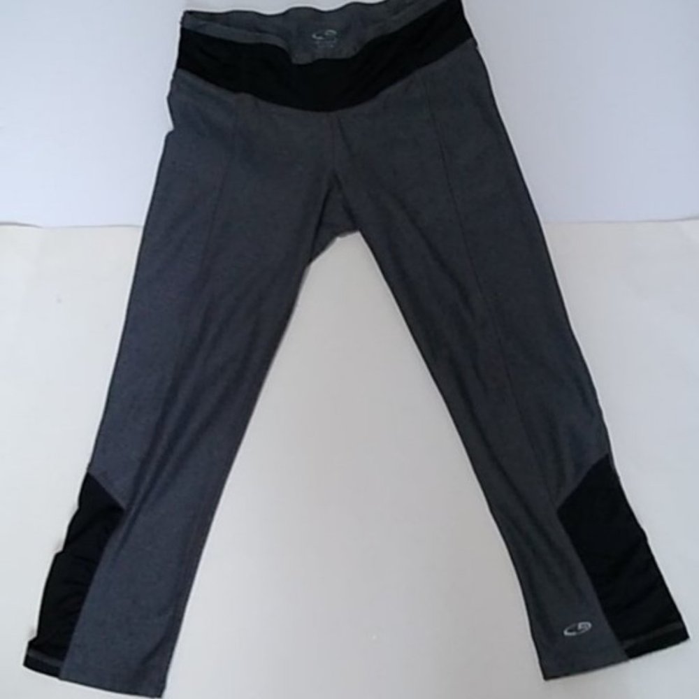 Champion Colorblock Athletic  Capri Leggings